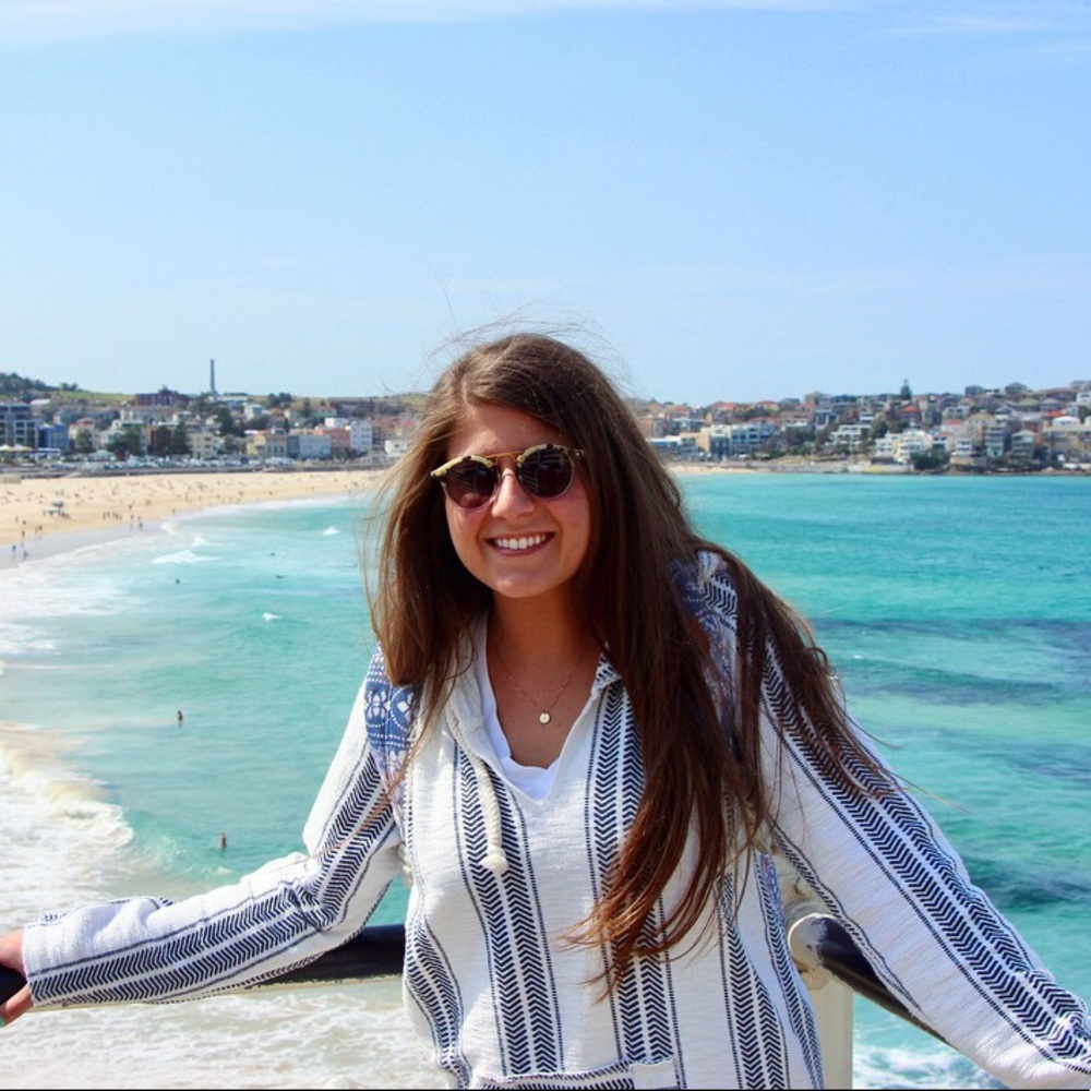 Meet your Posher, Victoria